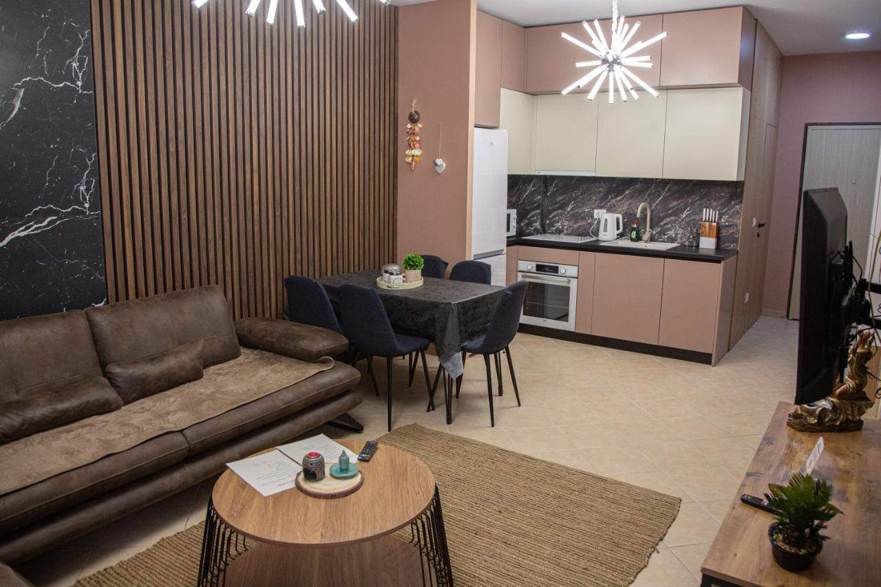Gloria'S Apartment Lungomare Vlorë エクステリア 写真