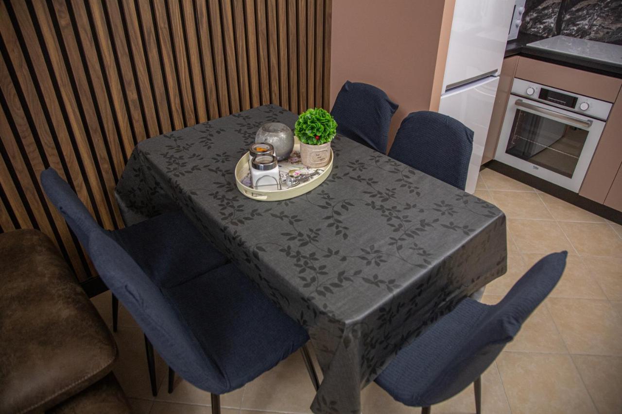 Gloria'S Apartment Lungomare Vlorë エクステリア 写真