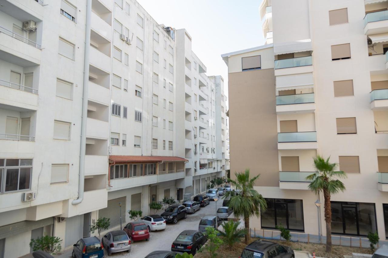 Gloria'S Apartment Lungomare Vlorë エクステリア 写真